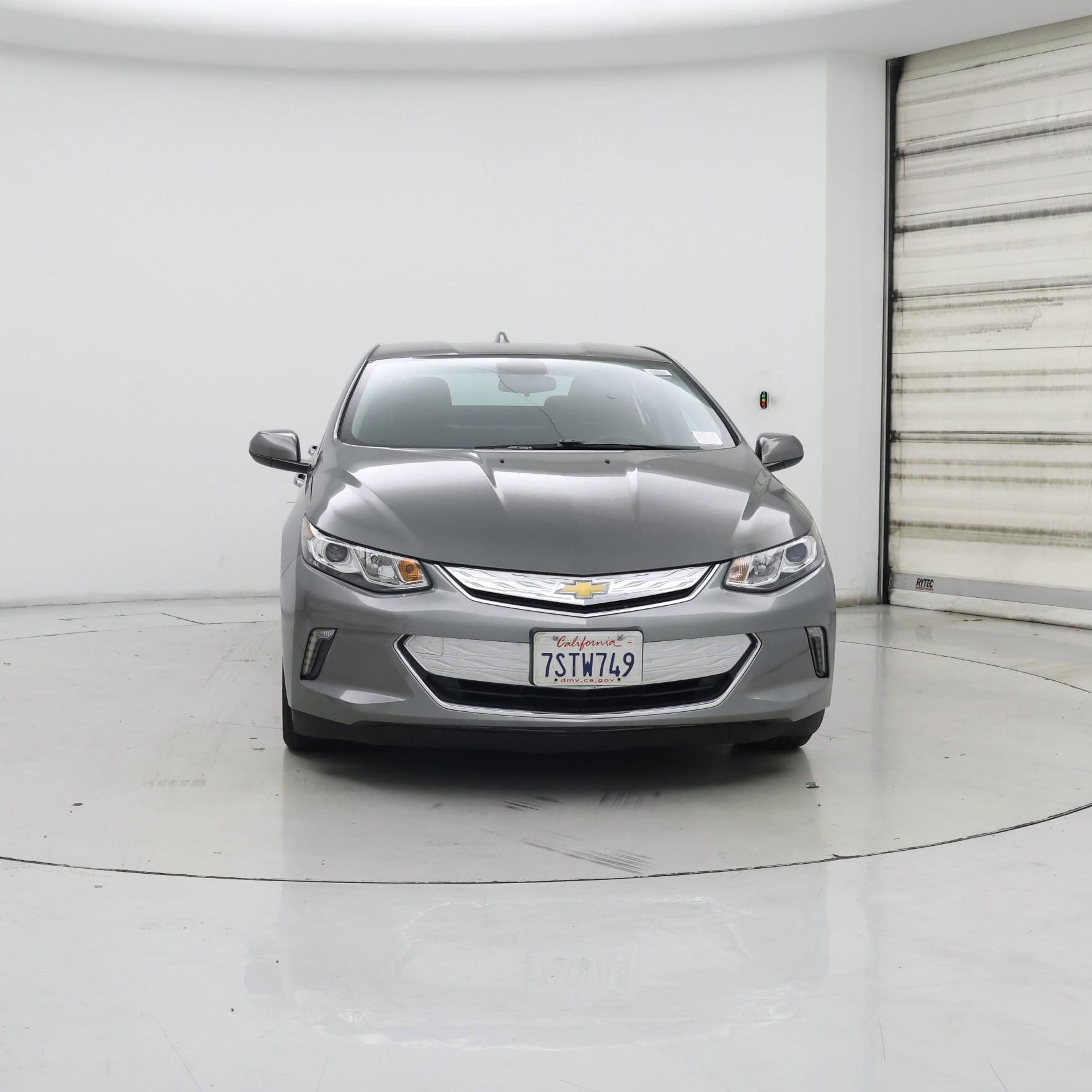 Thumbnail: 2017 Chevrolet Volt - 5