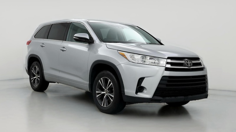 2018 Toyota Highlander LE Hero Image