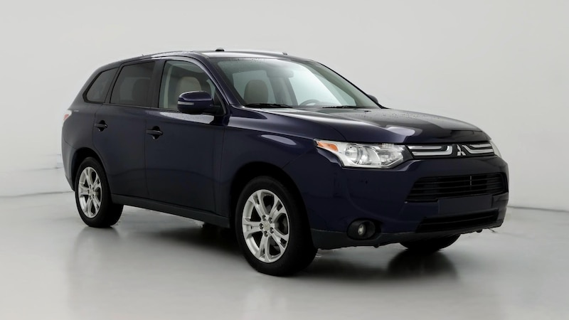 2014 Mitsubishi Outlander SE Hero Image