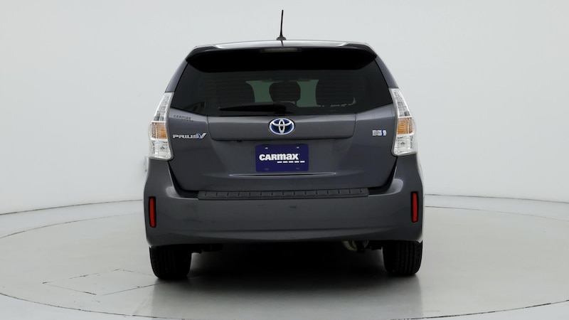 2013 Toyota Prius v Three 6