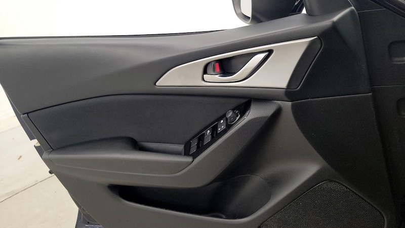 2018 Mazda Mazda3 Sport 12
