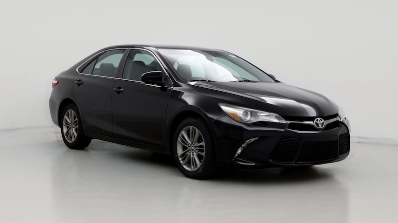 2015 Toyota Camry SE Hero Image