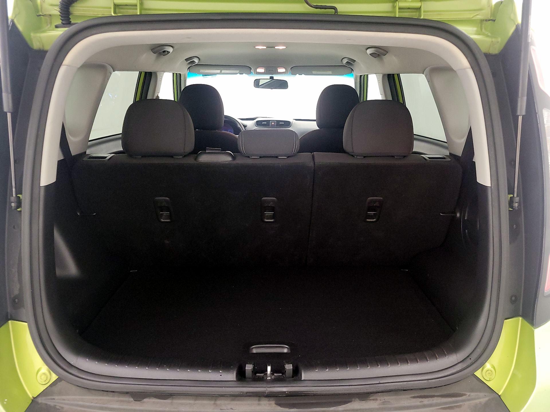 Thumbnail: 2016 Kia Soul - 19