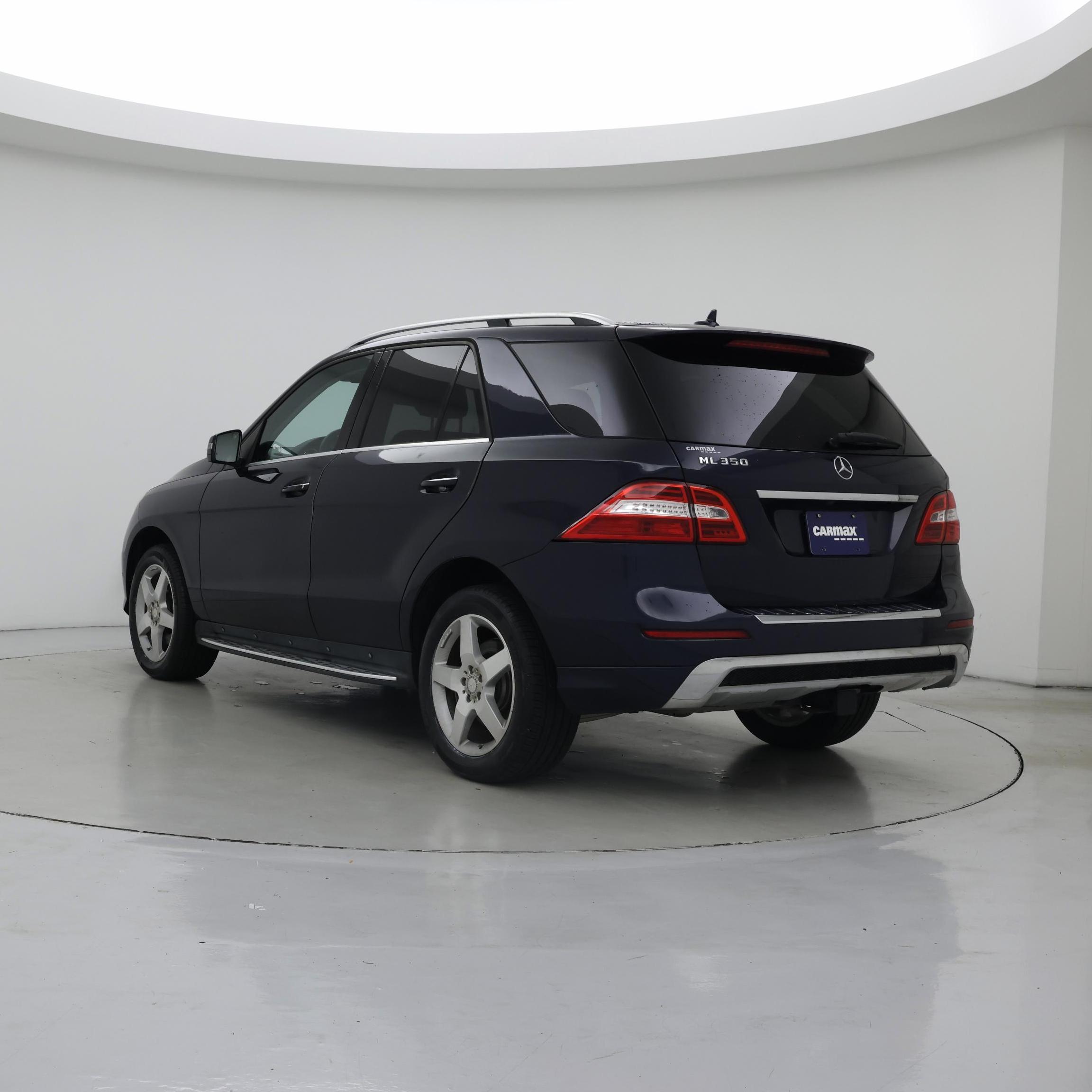 Thumbnail: 2015 Mercedes-Benz M-Class - 2