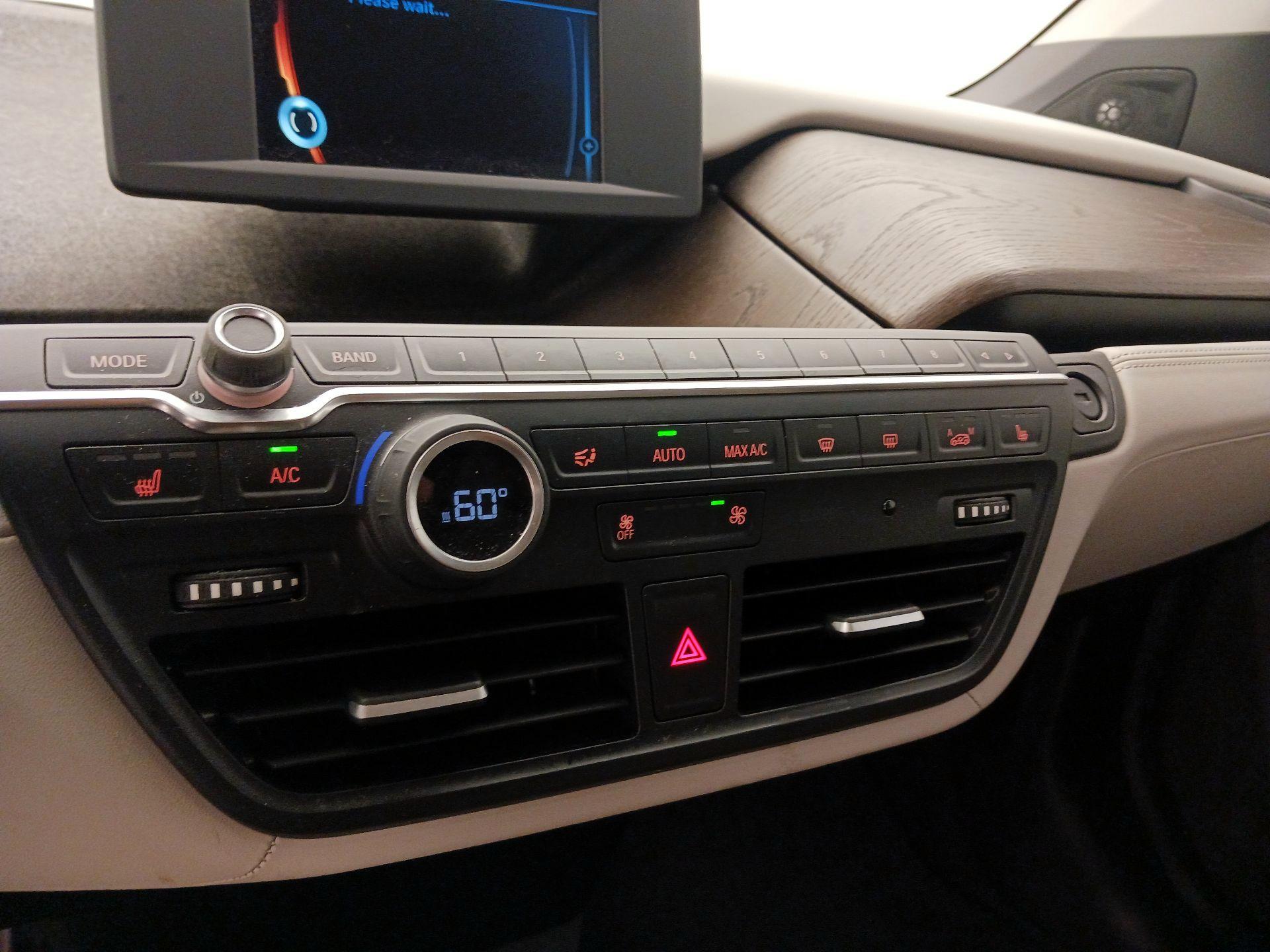 Thumbnail: 2017 BMW i3 - 15