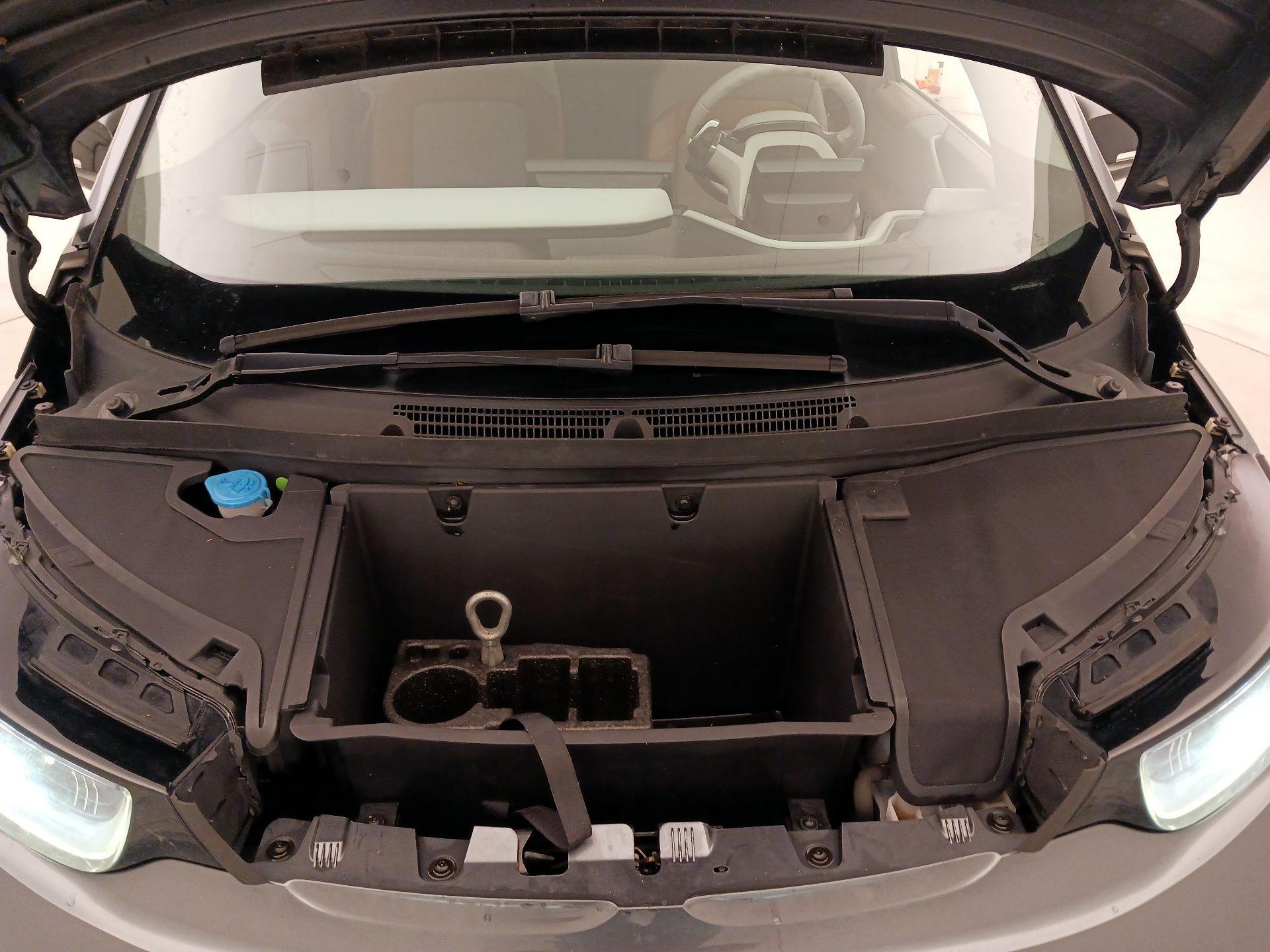 Thumbnail: 2017 BMW i3 - 20