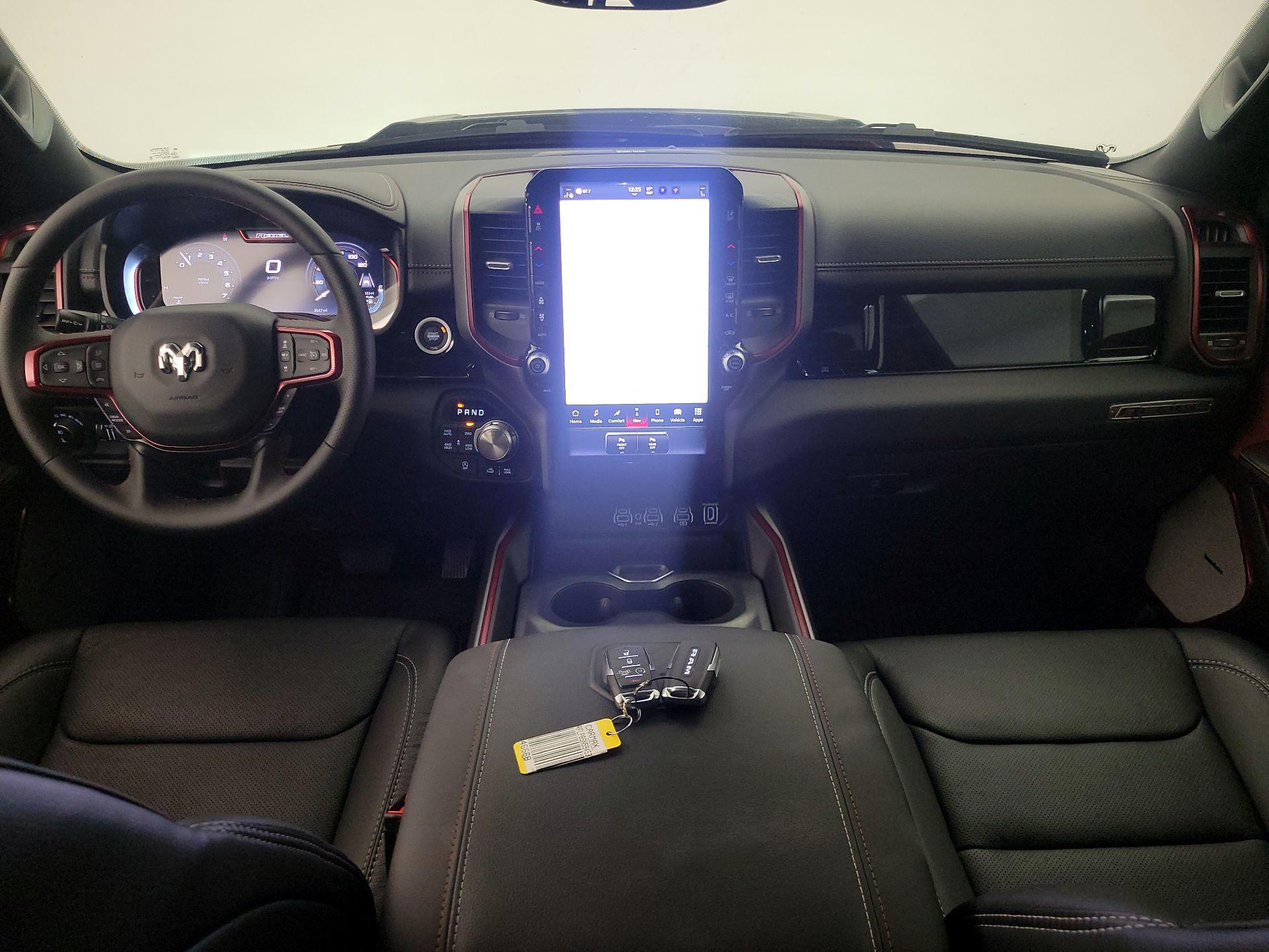 Thumbnail: 2025 RAM 1500 - 9