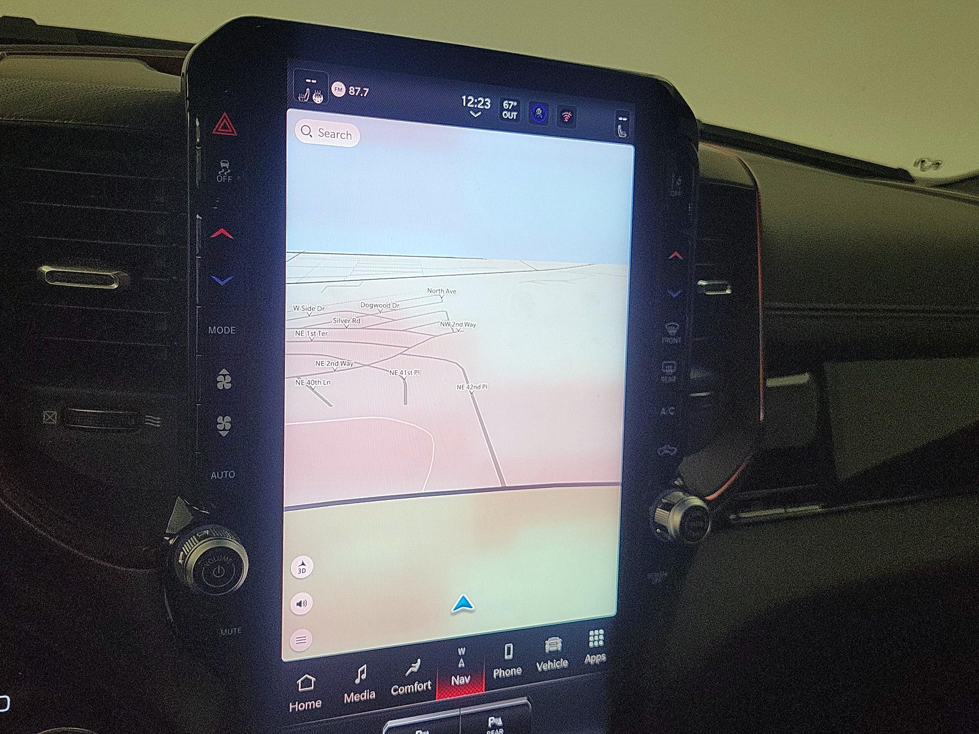 Thumbnail: 2025 RAM 1500 - 14