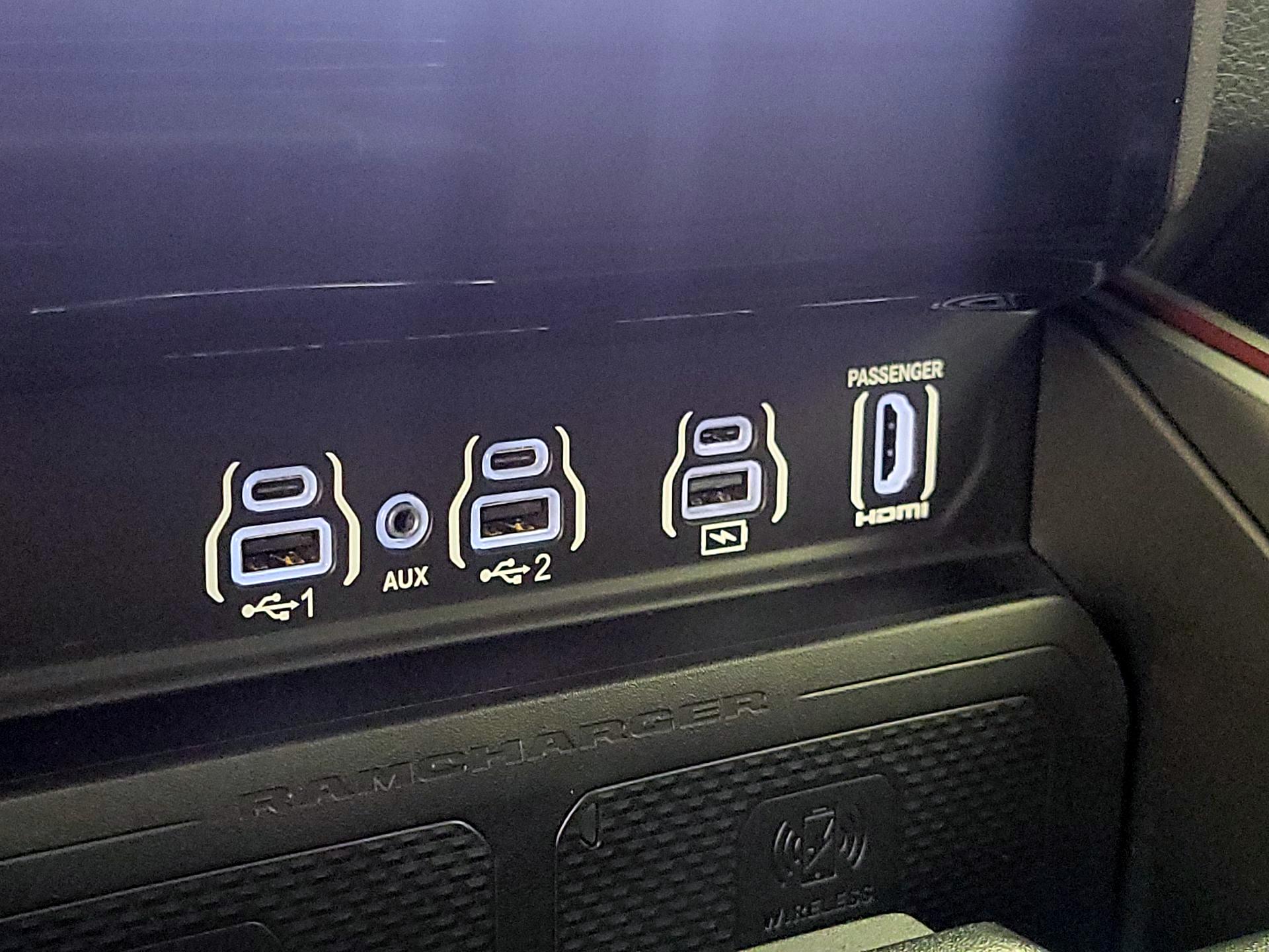 Thumbnail: 2025 RAM 1500 - 19