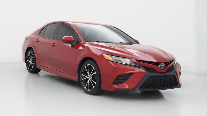 2019 Toyota Camry SE Hero Image