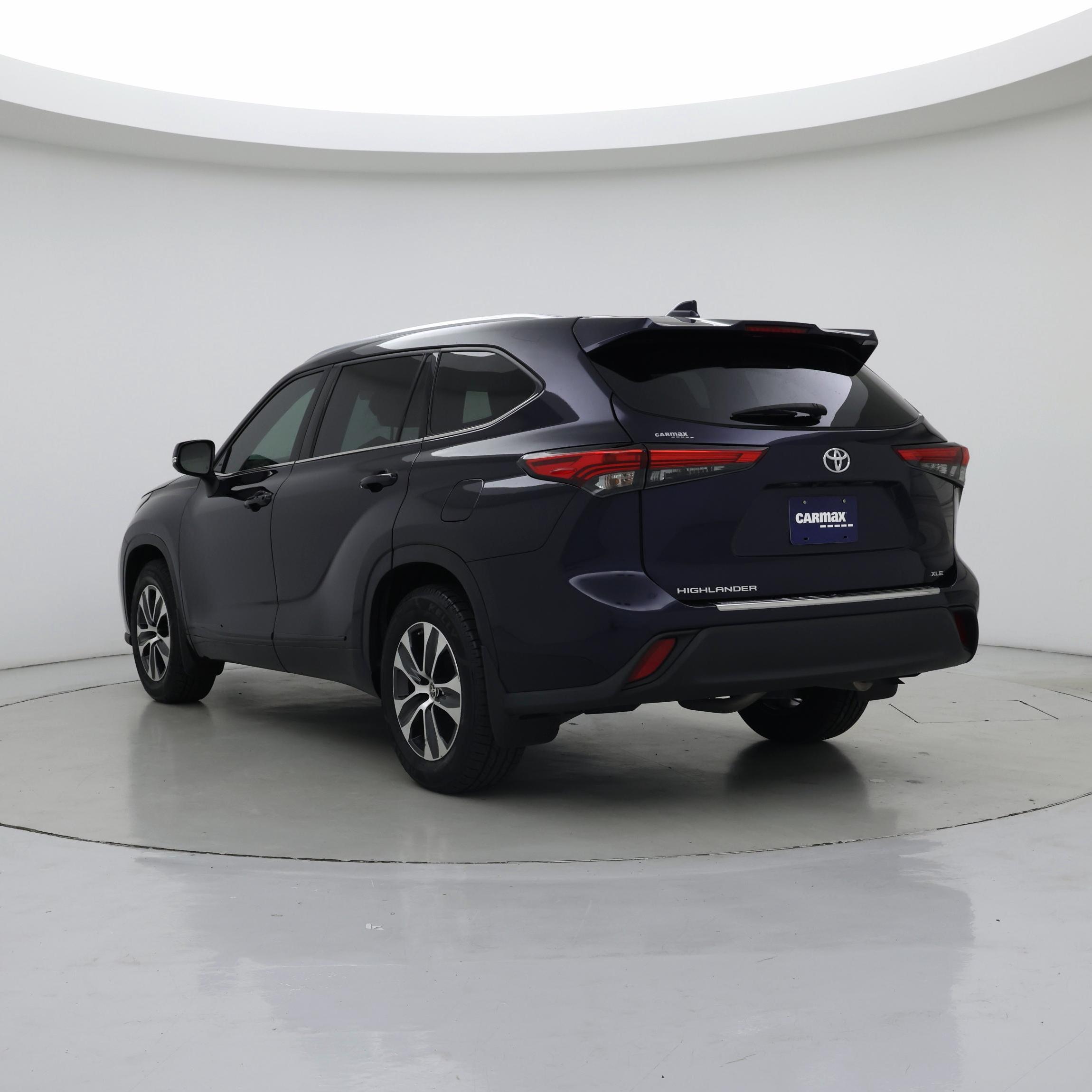 Thumbnail: 2021 Toyota Highlander - 2