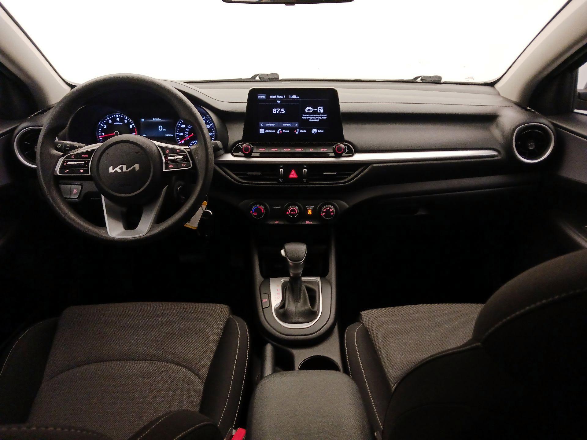 Thumbnail: 2022 Kia Forte - 8