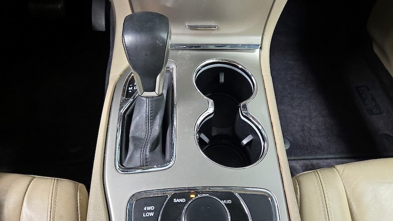2016 Jeep Grand Cherokee Limited Edition 18