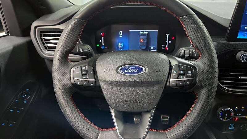 2023 Ford Escape ST-Line 10