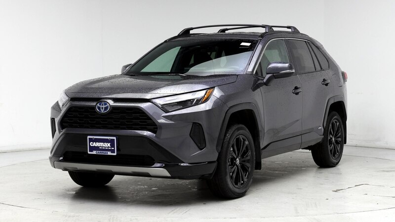 2024 Toyota RAV4 SE 4