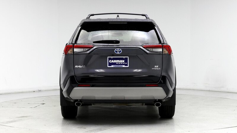2024 Toyota RAV4 SE 6