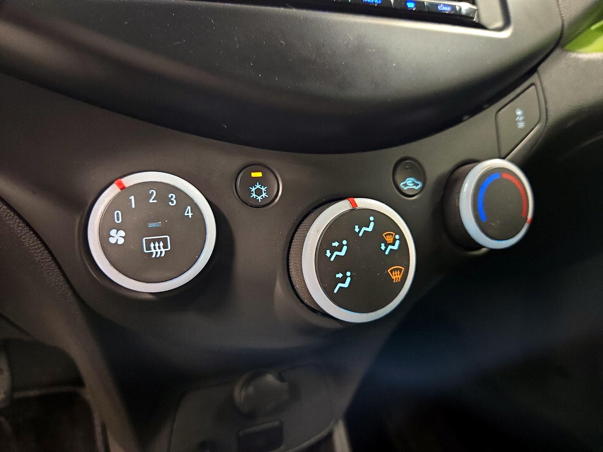 Thumbnail: 2014 Chevrolet Spark - 15