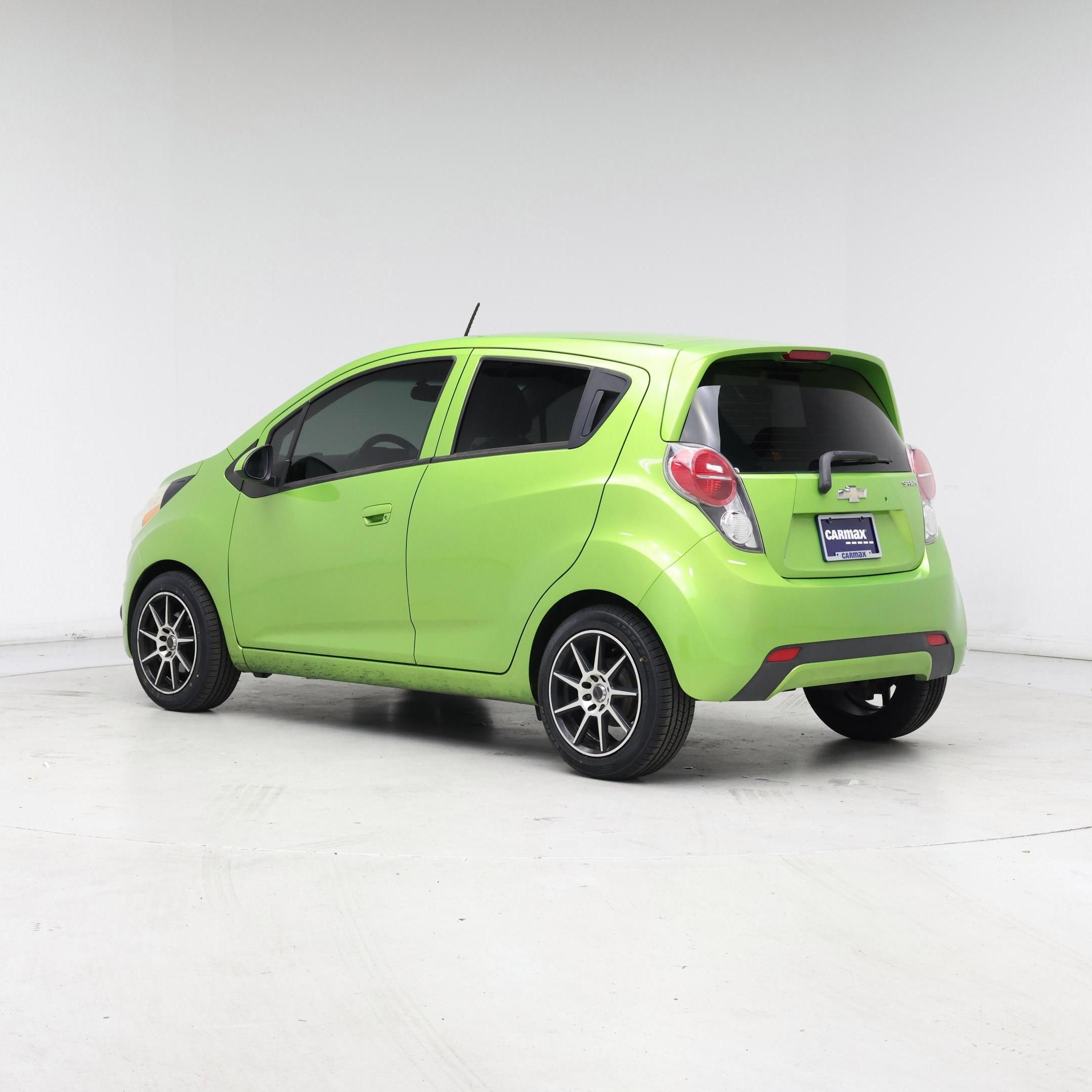 Thumbnail: 2014 Chevrolet Spark - 2