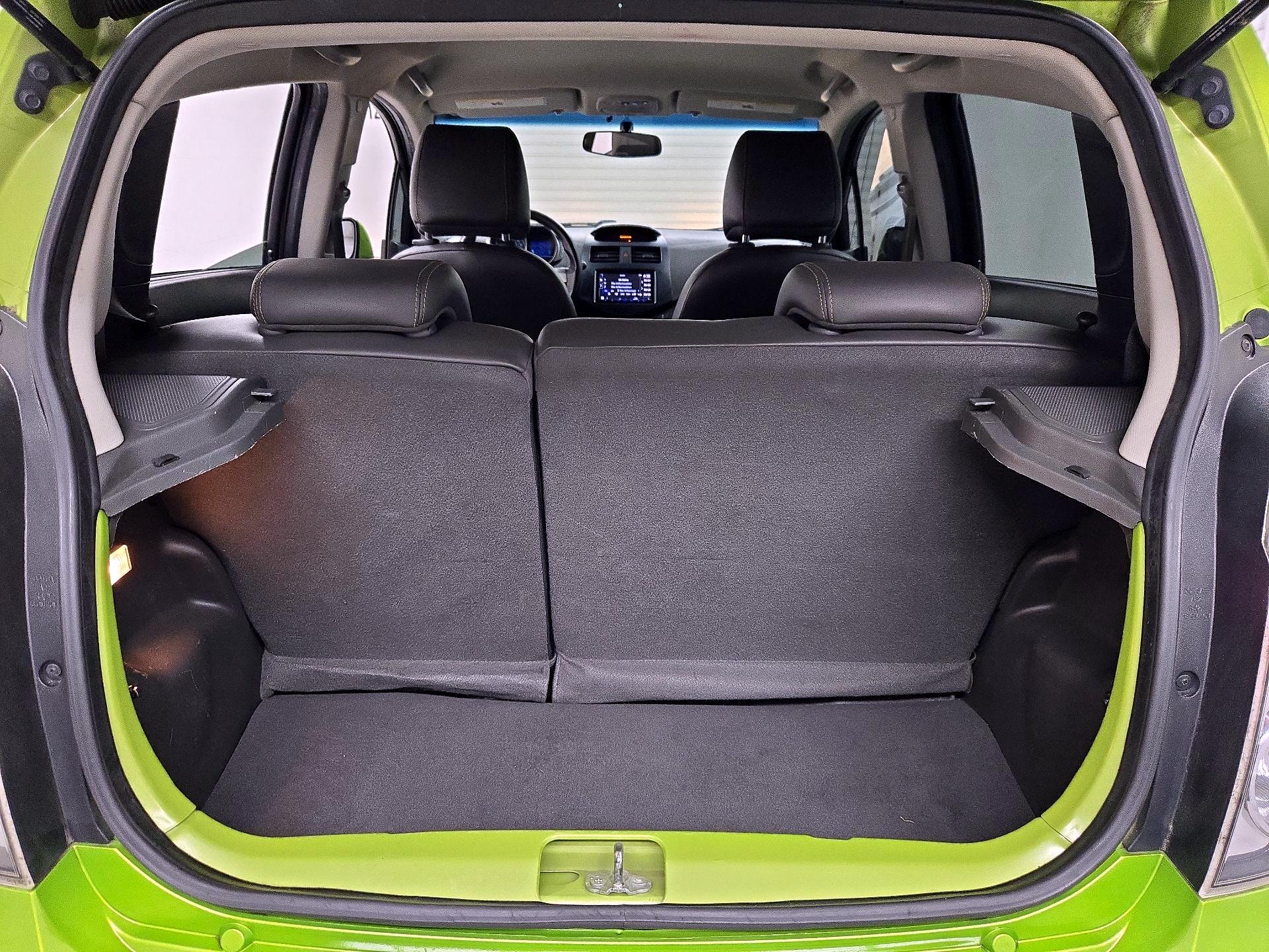 Thumbnail: 2014 Chevrolet Spark - 19