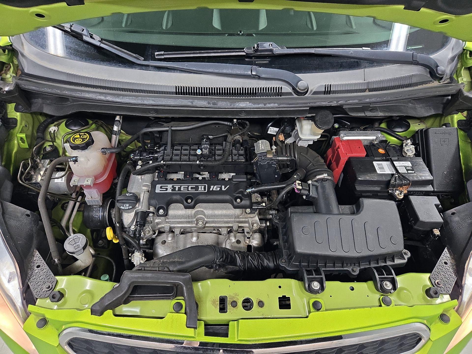 Thumbnail: 2014 Chevrolet Spark - 20