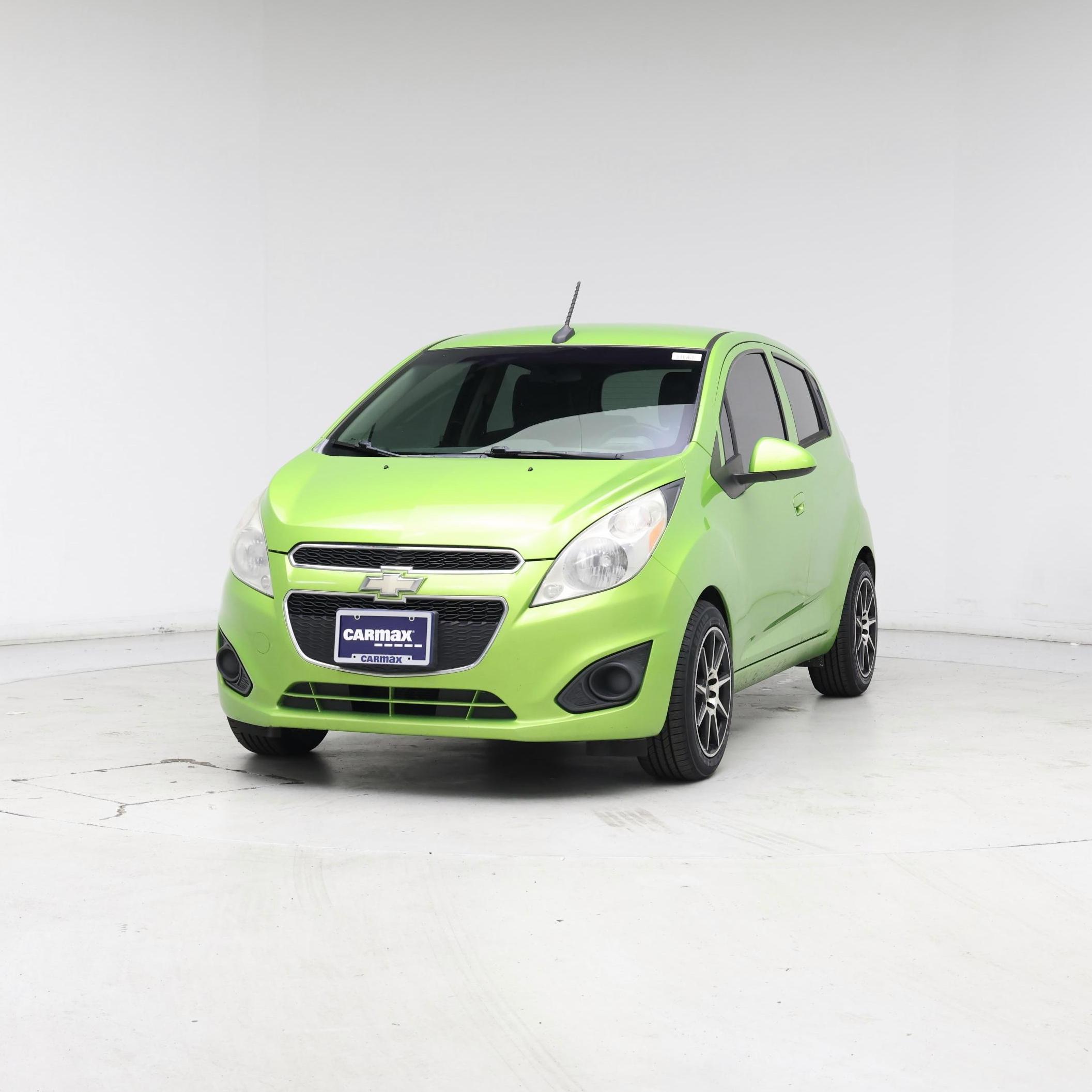 Thumbnail: 2014 Chevrolet Spark - 4
