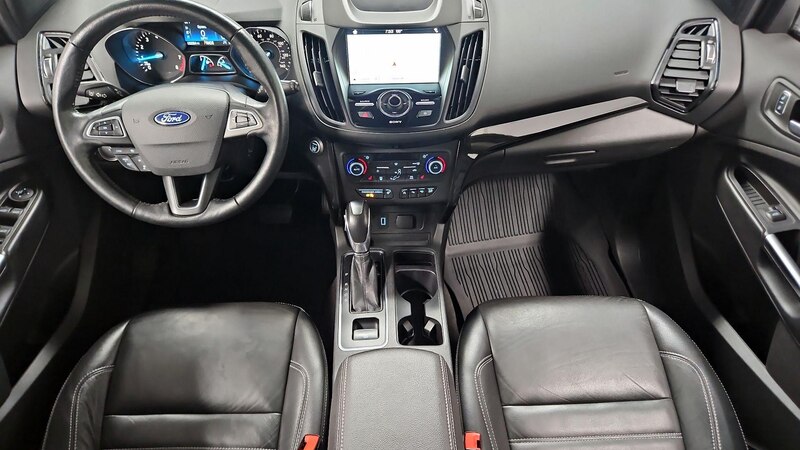 2019 Ford Escape Titanium 9