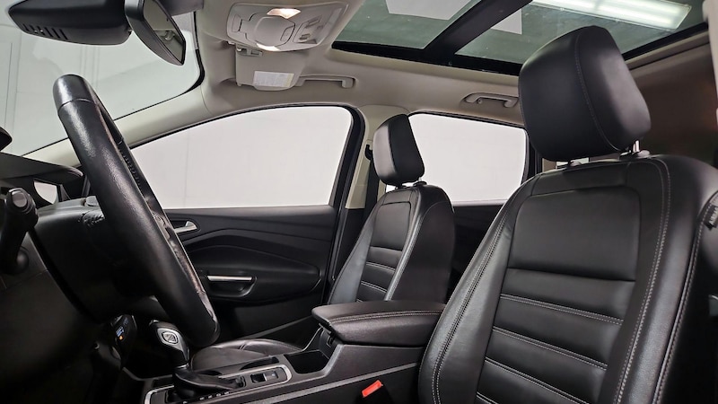 2019 Ford Escape Titanium 20