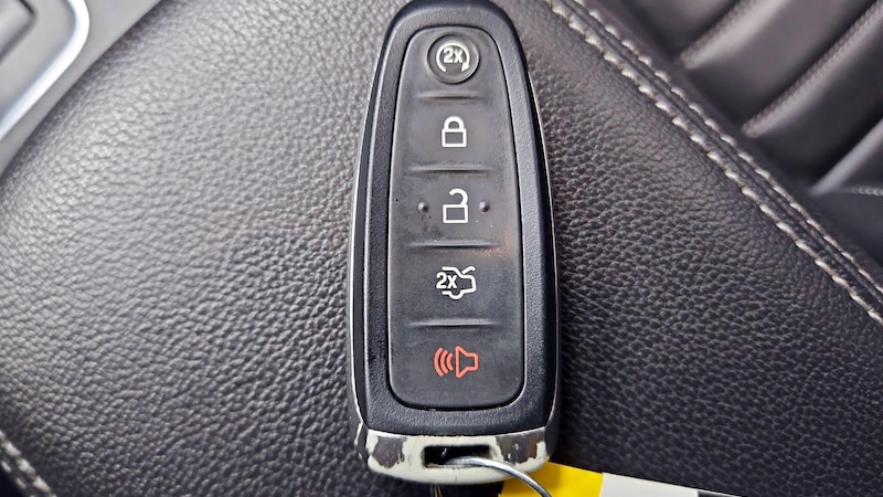 2019 Ford Escape Titanium 26