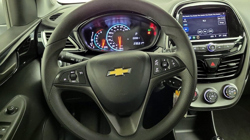 2022 Chevrolet Spark LT 10