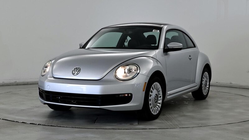 2013 Volkswagen Beetle  4