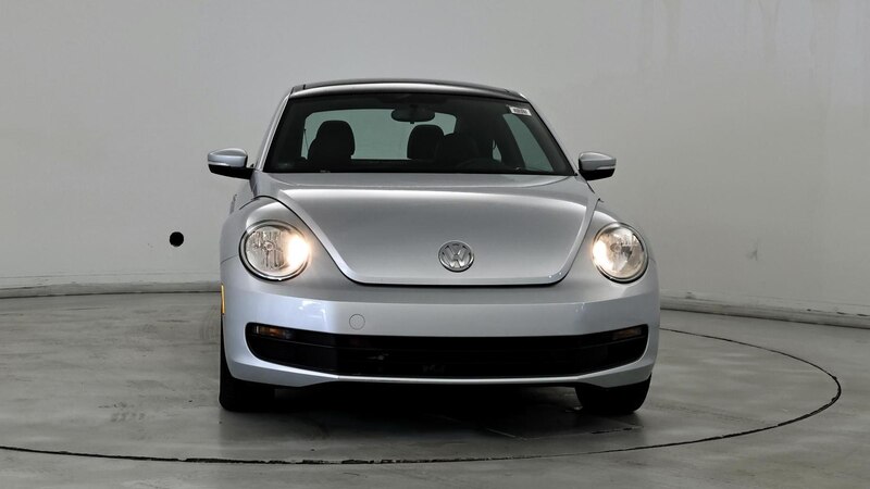 2013 Volkswagen Beetle  5