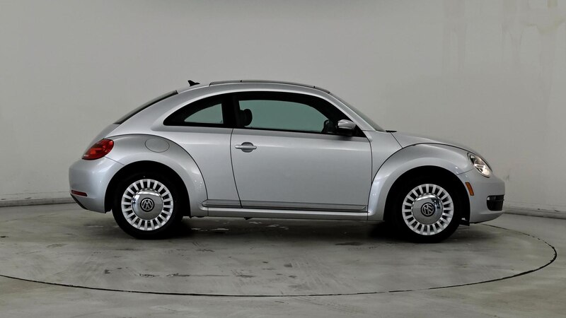 2013 Volkswagen Beetle  7