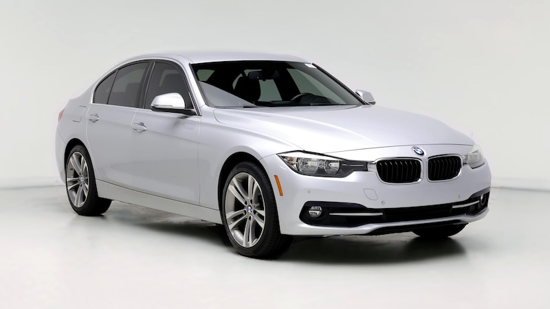 2017 BMW 3 Series 330i Hero Image