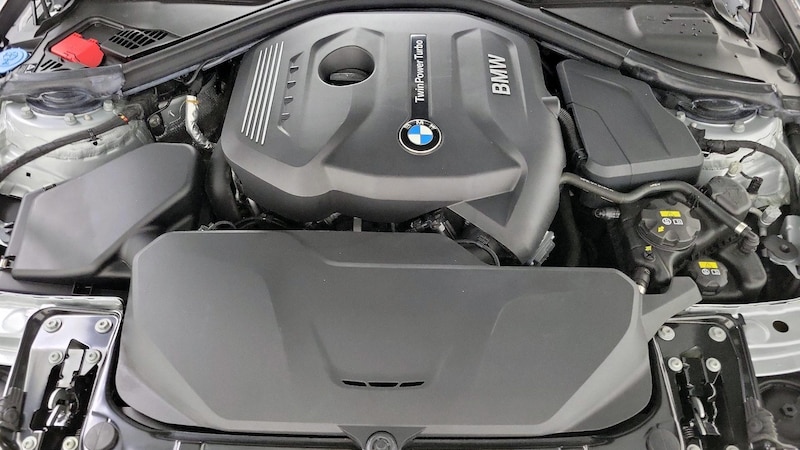 2017 BMW 3 Series 330i 21