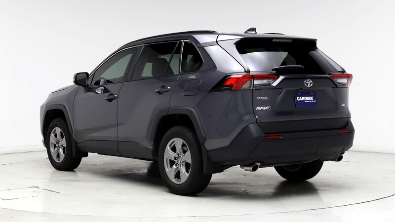 2024 Toyota RAV4 XLE 2