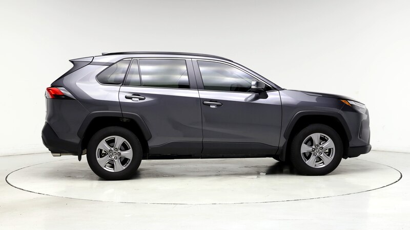 2024 Toyota RAV4 XLE 7