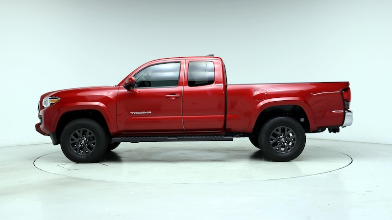 2022 Toyota Tacoma SR5 3