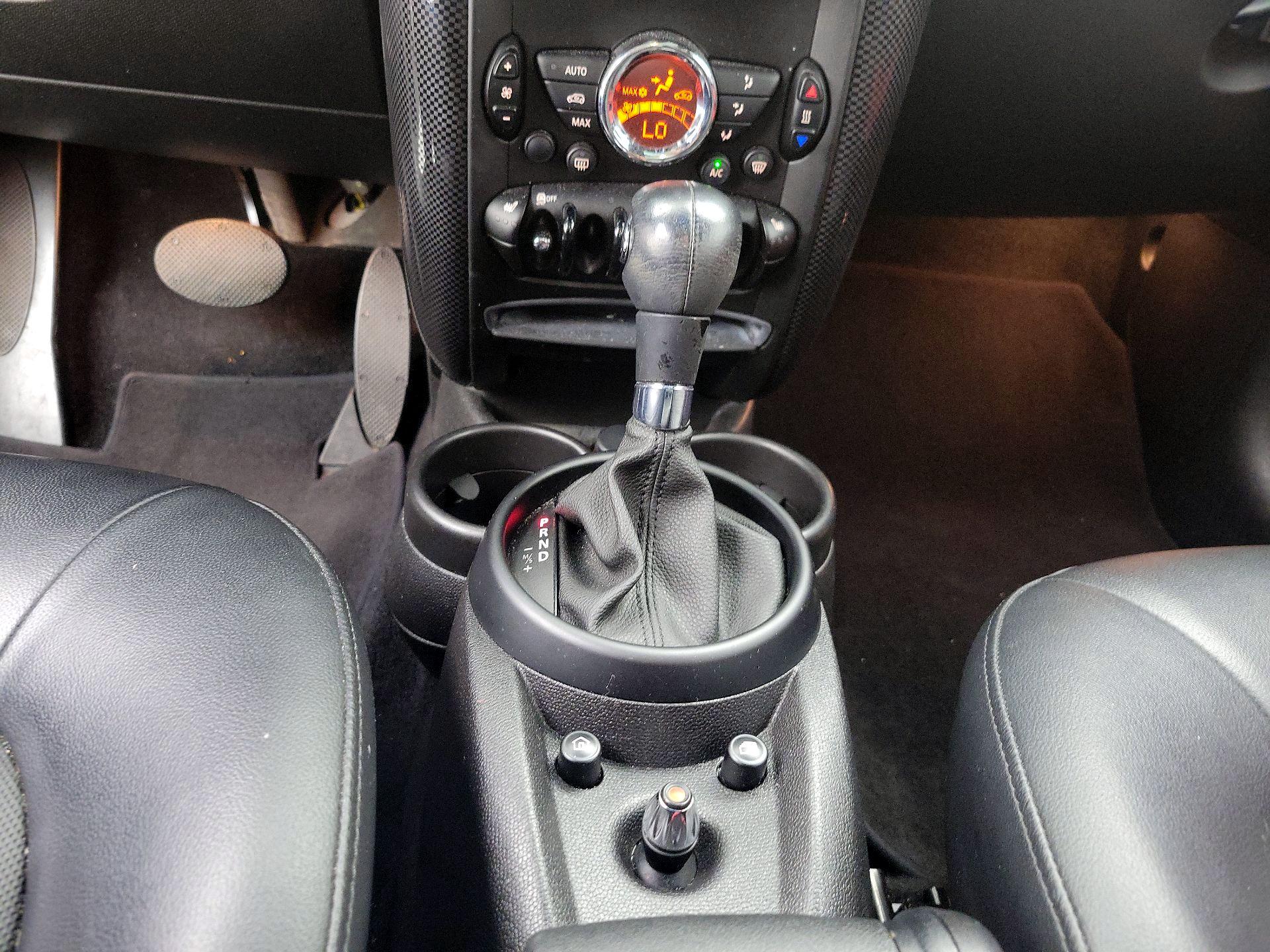 Thumbnail: 2016 MINI Cooper Countryman - 15