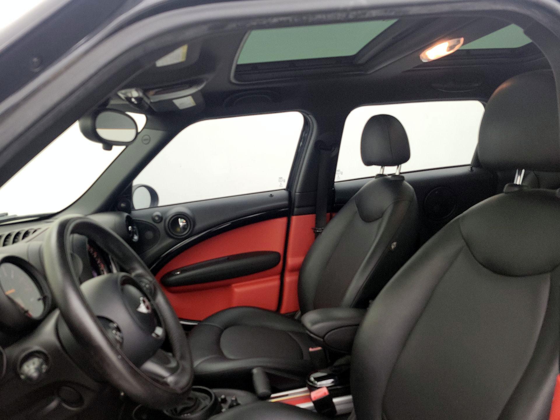 Thumbnail: 2016 MINI Cooper Countryman - 17