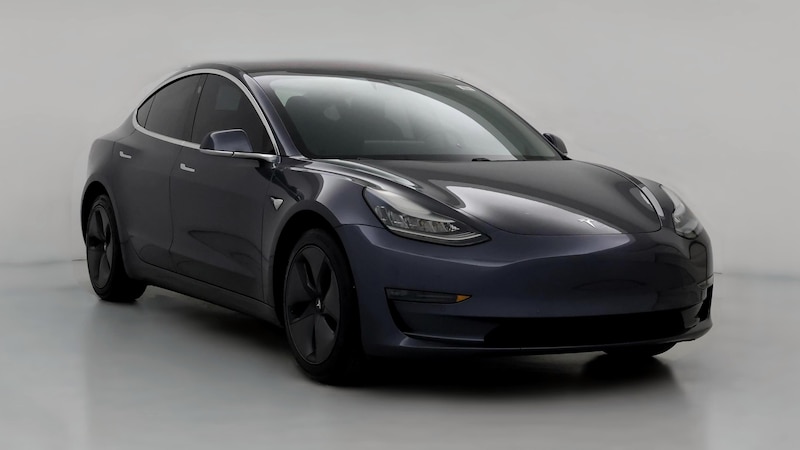 2019 Tesla Model 3 Standard Range Hero Image