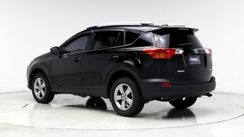 2015 Toyota RAV4 XLE 2