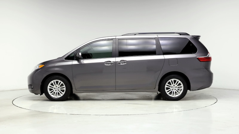 2017 Toyota Sienna XLE 3