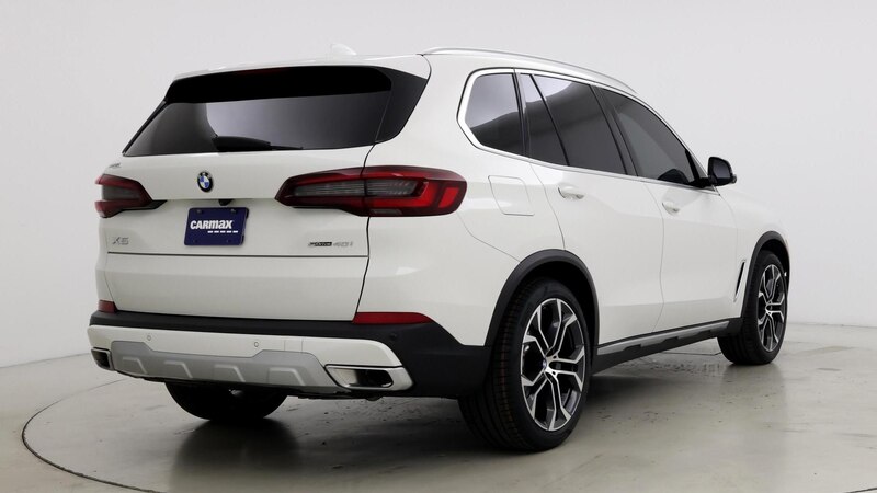 2022 BMW X5 sDrive40i 8