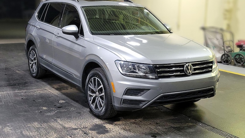 2020 Volkswagen Tiguan SE Hero Image