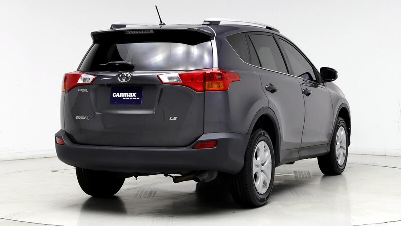 2013 Toyota RAV4 LE 8