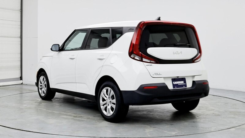 2022 Kia Soul LX 2