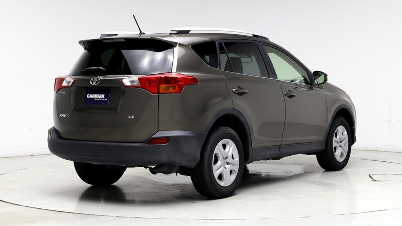 2013 Toyota RAV4 LE 8