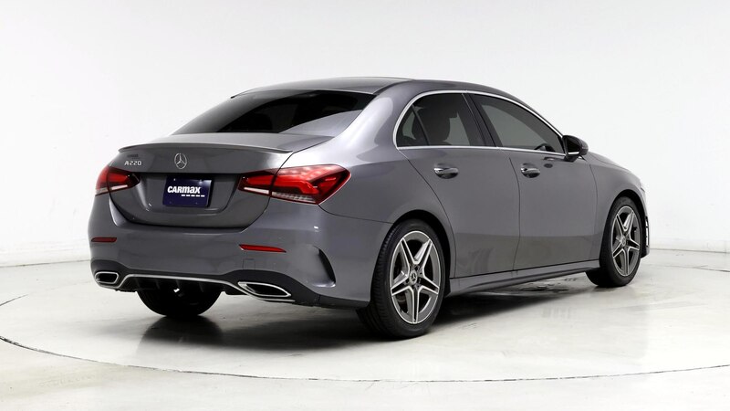 2019 Mercedes-Benz A-Class A 220 8