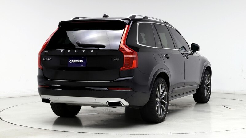 2019 Volvo XC90 T6 Momentum 8