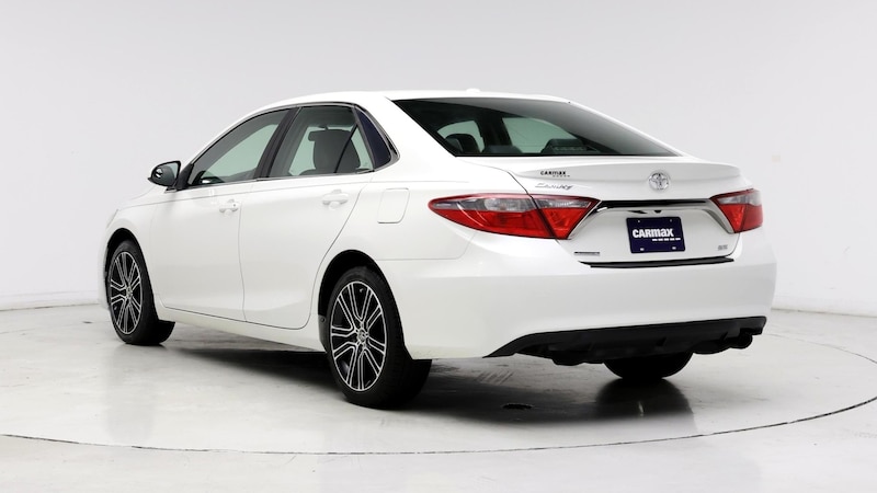 2016 Toyota Camry L 2